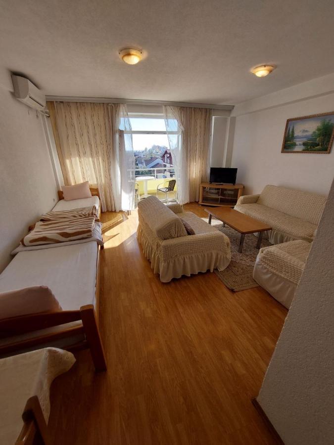 Hotel Venecia Apartments Struga Buitenkant foto