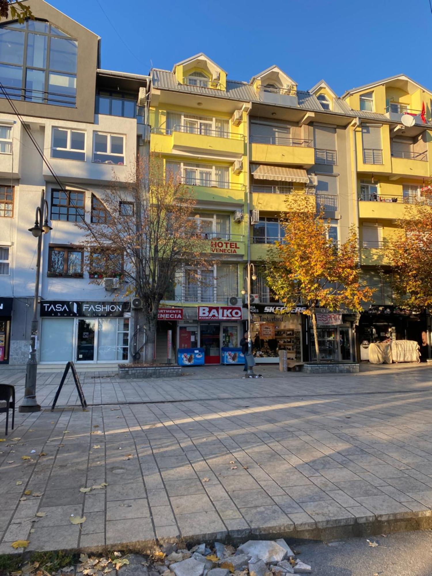 Hotel Venecia Apartments Struga Buitenkant foto